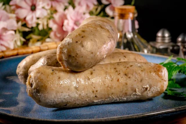 Dlaczego kiełbasa jest twarda? Oto przyczyny i jak temu zapobiec Dlaczego kiełbasa jest twarda? Oto przyczyny i jak temu zapobiec